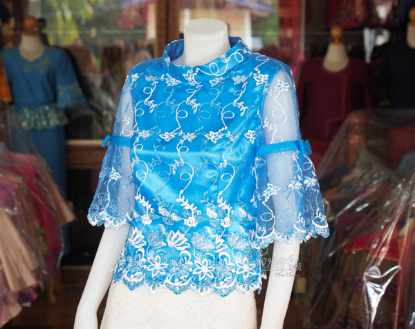 เสื้อลูกไม้ สีฟ้า ไซส์ S