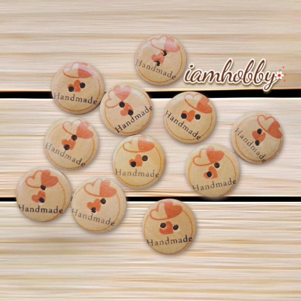 กระดุมไม้Handmade คละลาย (แพ็คละ 37 ชิ้น)