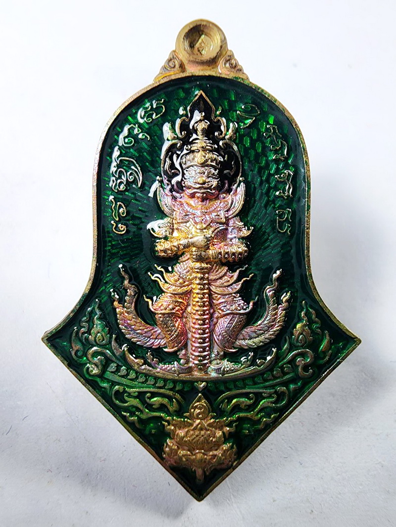 หลวงพ่ออิฏฐ์ วัดจุฬามณี ท้าวเวสสุวรรณ รุ่น เทวาประทานทรัพย์สินเจริญดี อุปถัมถ์ กล่องเดิม (KA803)