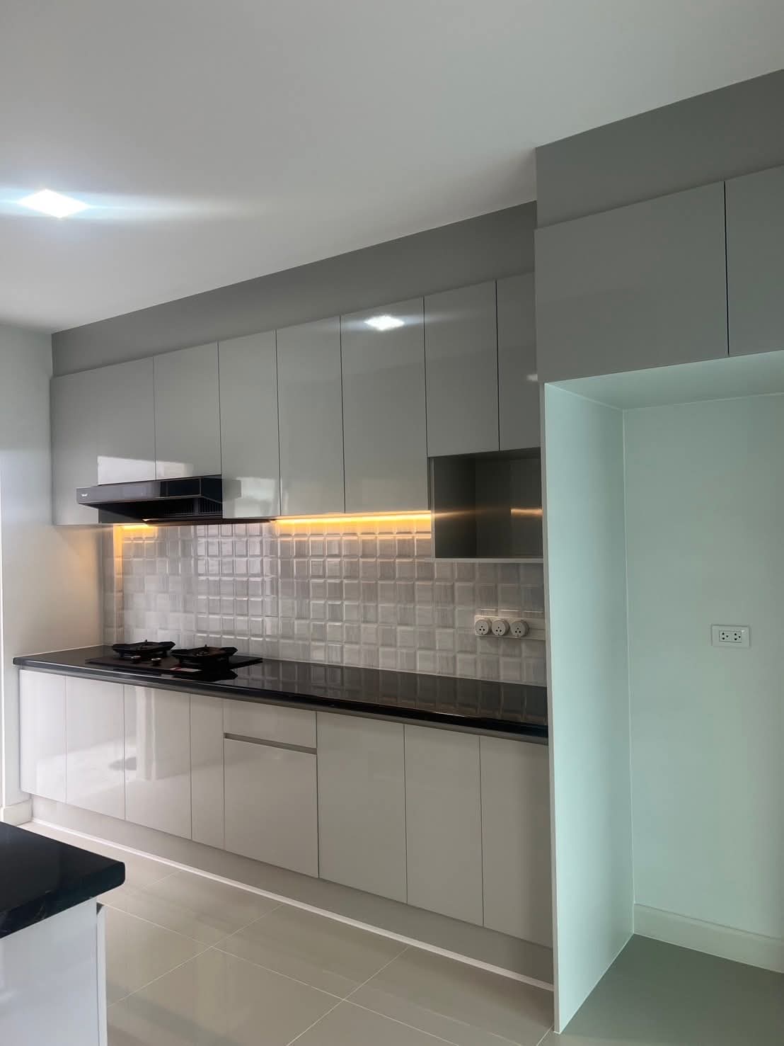 #ครัวบิ้วอิน 4.1+2.8 ตู้บนล่าง +กล่องตู้เย็น