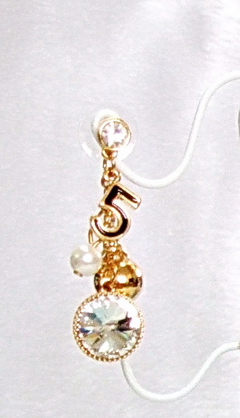 ต่างหูแฟชั่น