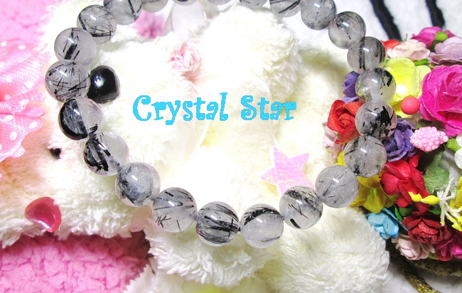 สร้อยข้อมือแก้วขนเหล็ก