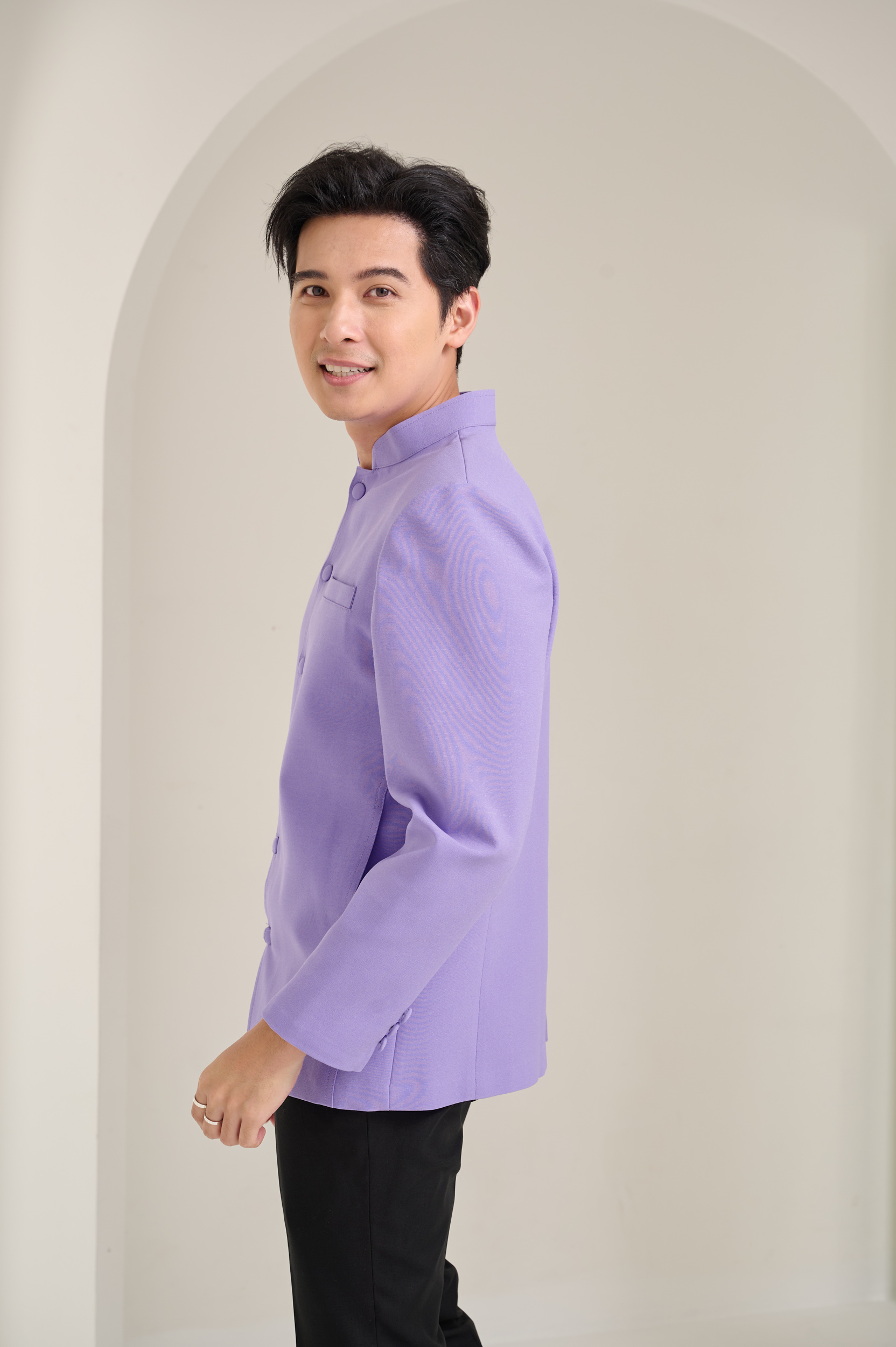 เสื้อผ้าฝ้ายแพรเงินคอพระราชทานแขนยาว สีม่วง ไซส์ 2XL