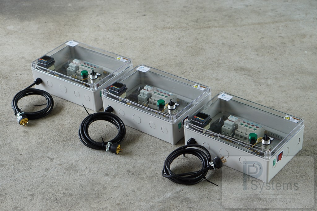 STANDARD TEMP. CTRL MODULE, ABS PLASTIC BOX, DIGITAL TEMP. CONTROLLER "FOTEK" , LED LAMP FOR 4 MODULES