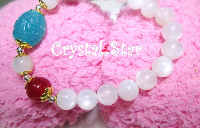 สร้อยข้อมือ Tianhe และมูนสโตน