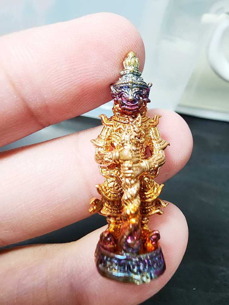 หลวงปู่จื่อ วัดเขาตาเงาะอุดมพร ท้าวเวสสุวรรณ รุ่น ฐานะดี (KP5962)