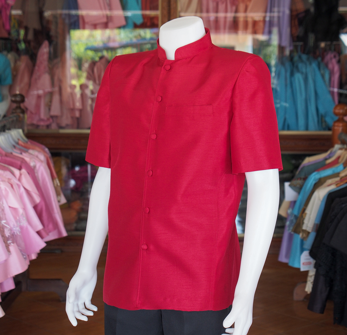 เสื้อผ้าไหมแพรทอง คอพระราชทาน สีแดง ไซส์ 4XL