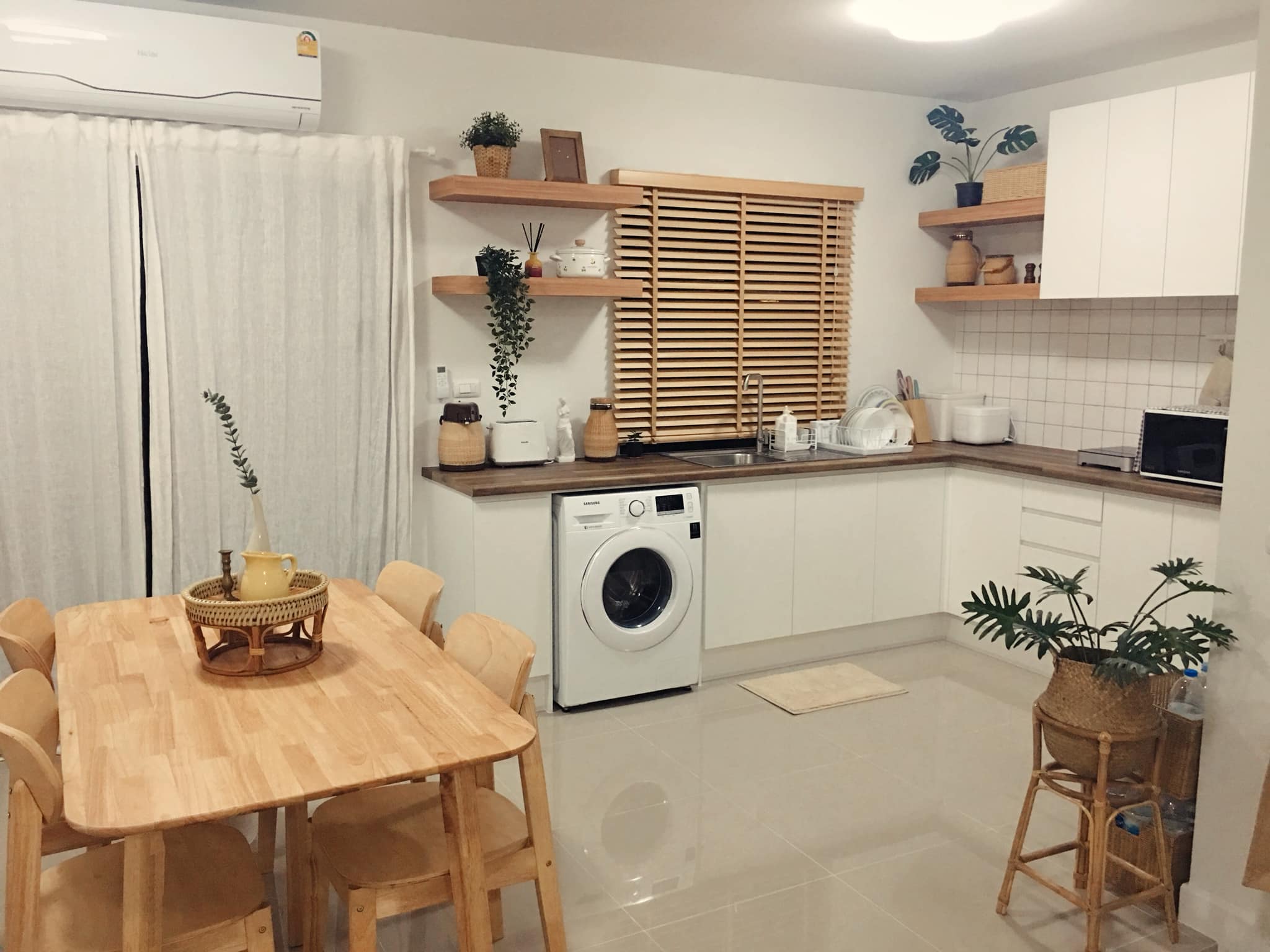 ครัวบิ้วอิน บ้านคุณกชกร หมู่บ้าน Pleno พหลโยธิน-วัชรพล 2 ถนนเพิ่มสิน แขวงคลองถนน 2 ตู้ล่าง+บน 2.4 ตู้ล่าง