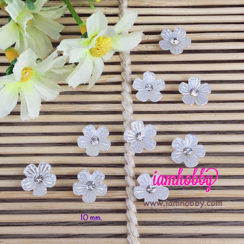 ดอกไม้มุกติดเพชร ขนาด10 มิล สำหรับงานตกแต่ง (แพ็คละ 10 ชิ้น) เลือกสี