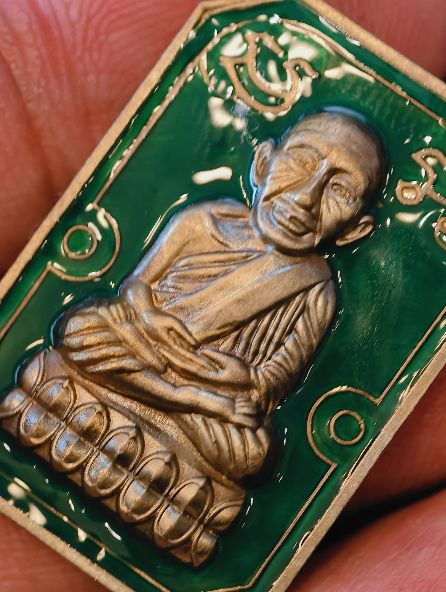 หลวงปู่ทวด หลวงปู่มหาศิลา วัดพระธาตุหมื่นหิน เหยียบน้ำทะเลจืด รุ่นเศรษฐี 168 KA2814