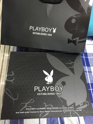 กระเป๋าสตางค์ผู้ชาย PL012 [สีน้ำตาล]