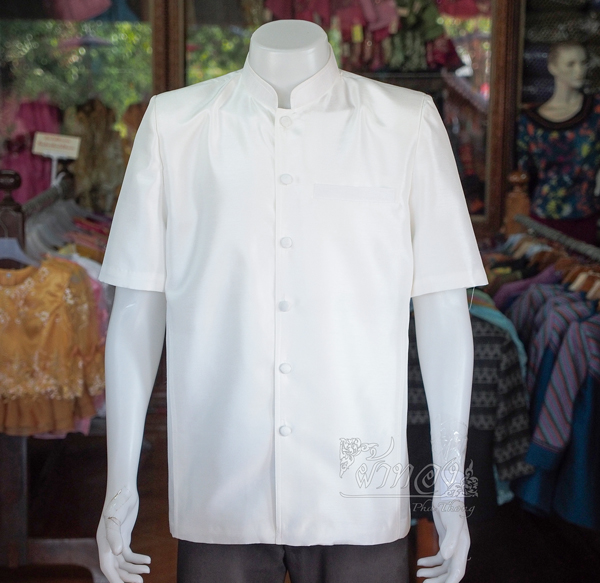 เสื้อผ้าไหมแพรทองคอพระราชทานแขนสั้น สีขาวนวล ไซส์ M