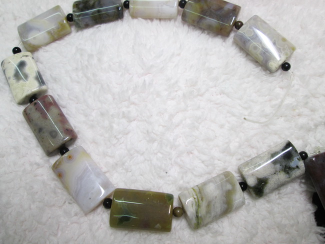 อาเกตทรงสี่เหลี่ยม