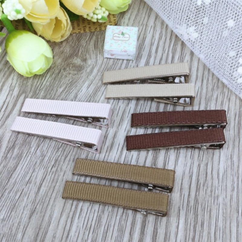 กิ๊บหุ้มผ้า 4 cm. คละสี โทนสีน้ำตาล ( 6 คู่ )