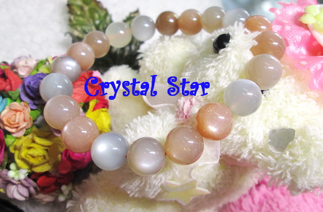 สร้อยข้อมือมูนสโตน (มุกดาหาร)