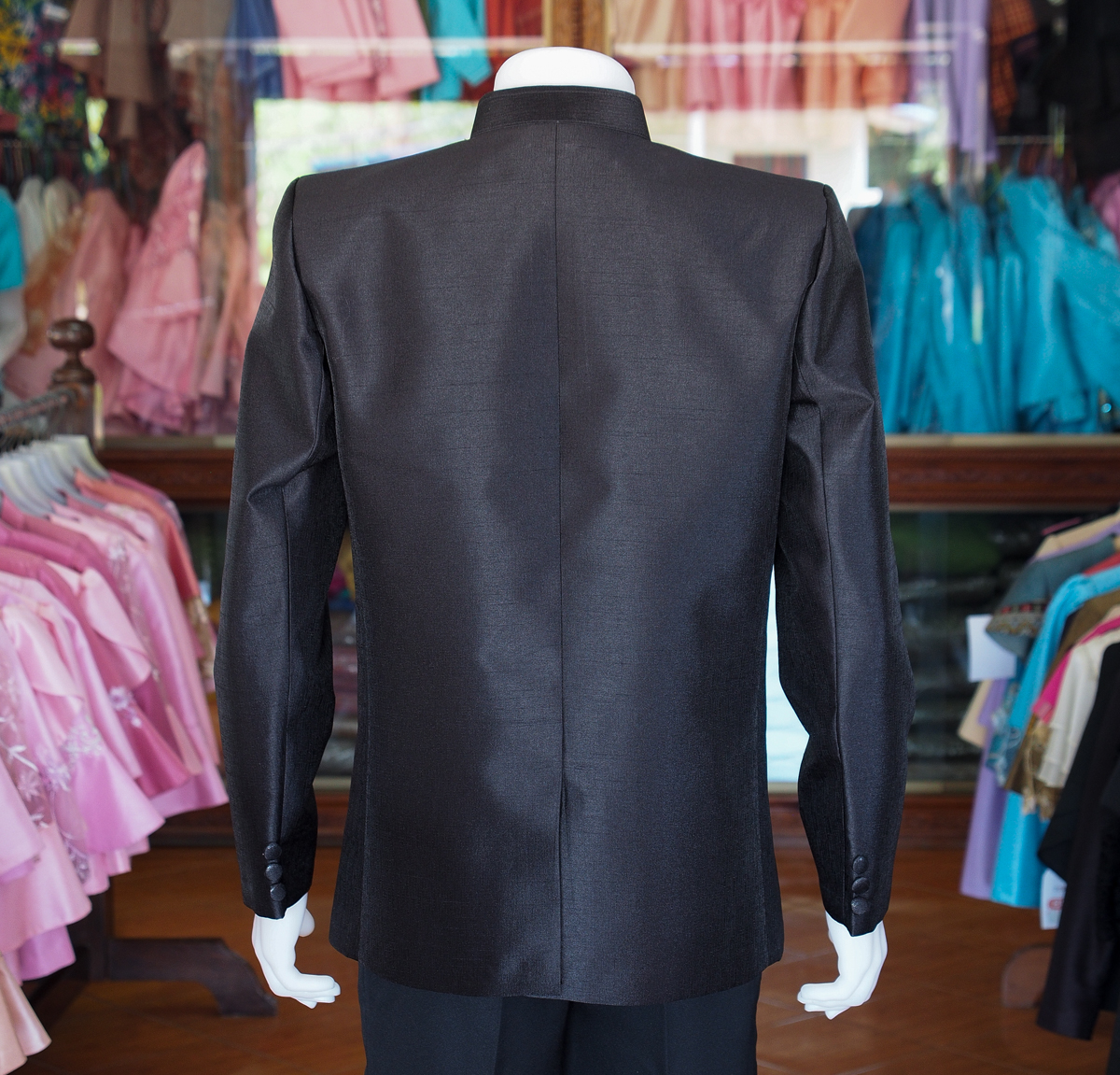 เสื้อสูทไหมมุก คอพระราชทานแขนยาว สีดำ ไซส์ L