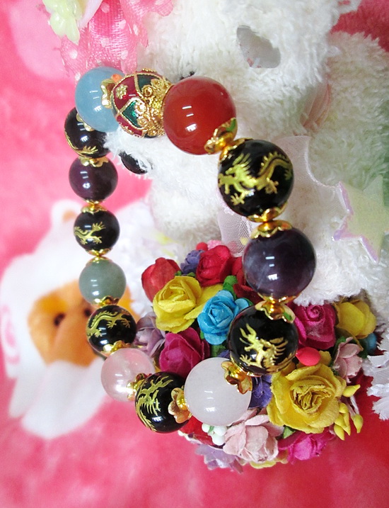 สร้อยข้อมือหินมงคล สำหรับคนเกิดวันอาทิตย์ และวันศุกร์