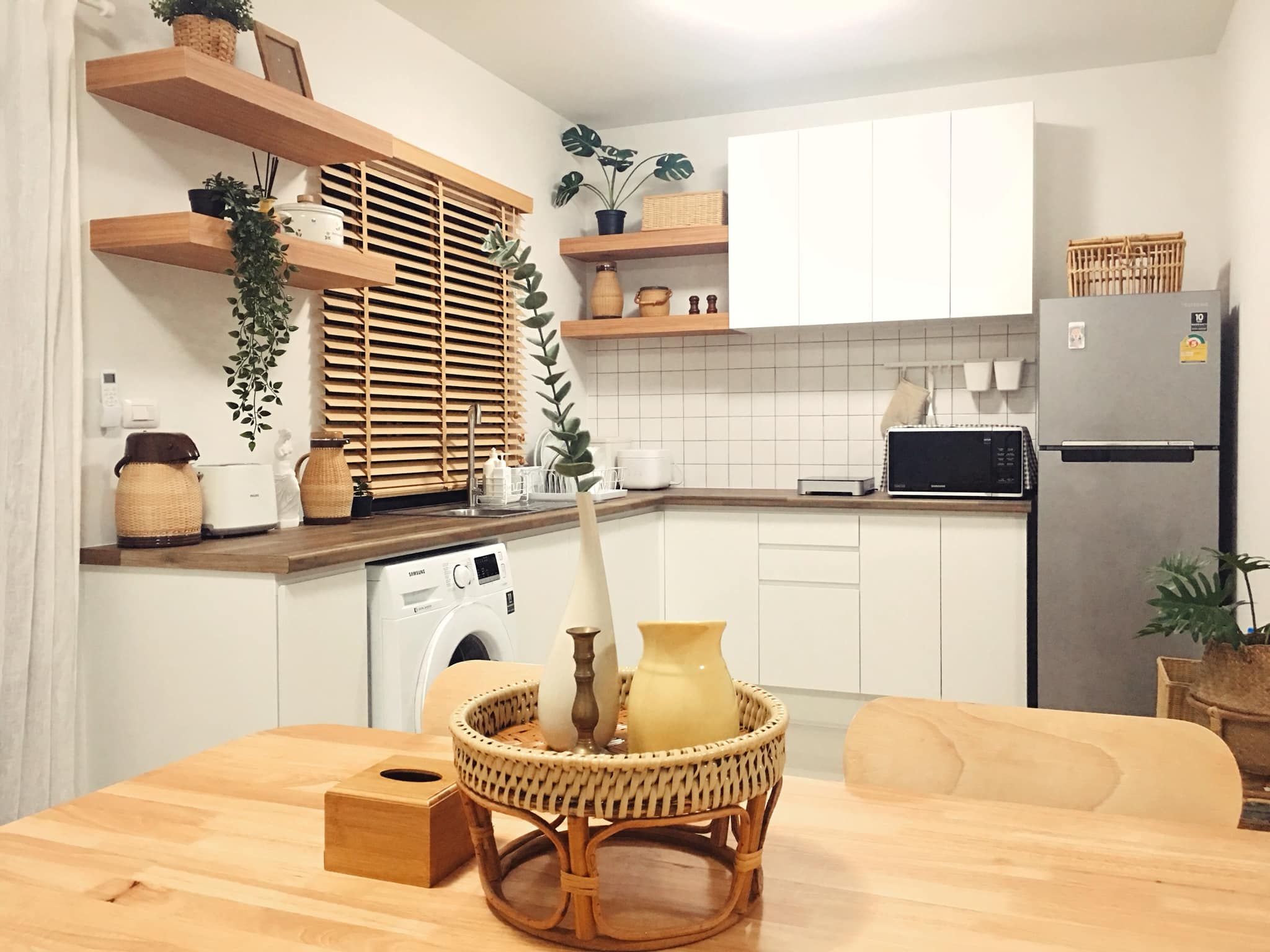 ครัวบิ้วอิน บ้านคุณกชกร หมู่บ้าน Pleno พหลโยธิน-วัชรพล 2 ถนนเพิ่มสิน แขวงคลองถนน 2 ตู้ล่าง+บน 2.4 ตู้ล่าง