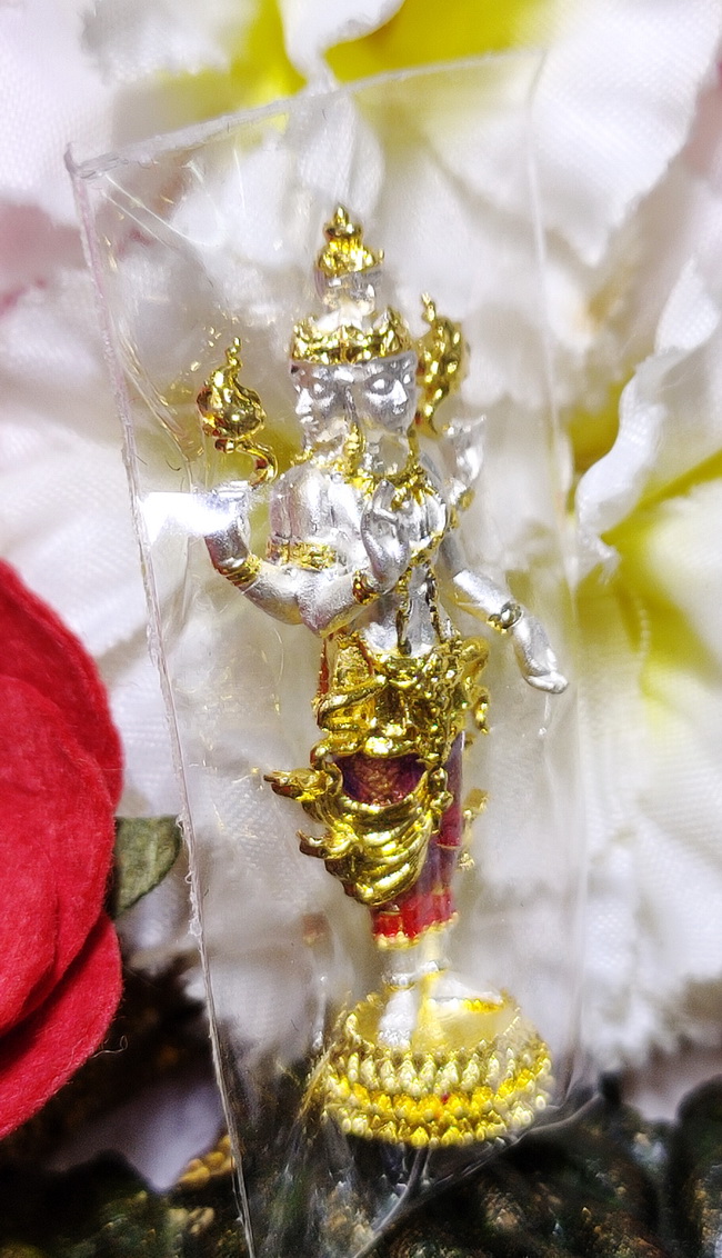 พระตรีมูรติ เนื้อสัมฤทธิ์ชุบเงินลงยาราชาวดี