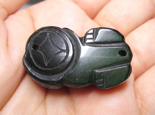 ปี่เซี๊ยะ (เรนโบว์ออปซิเดียน)