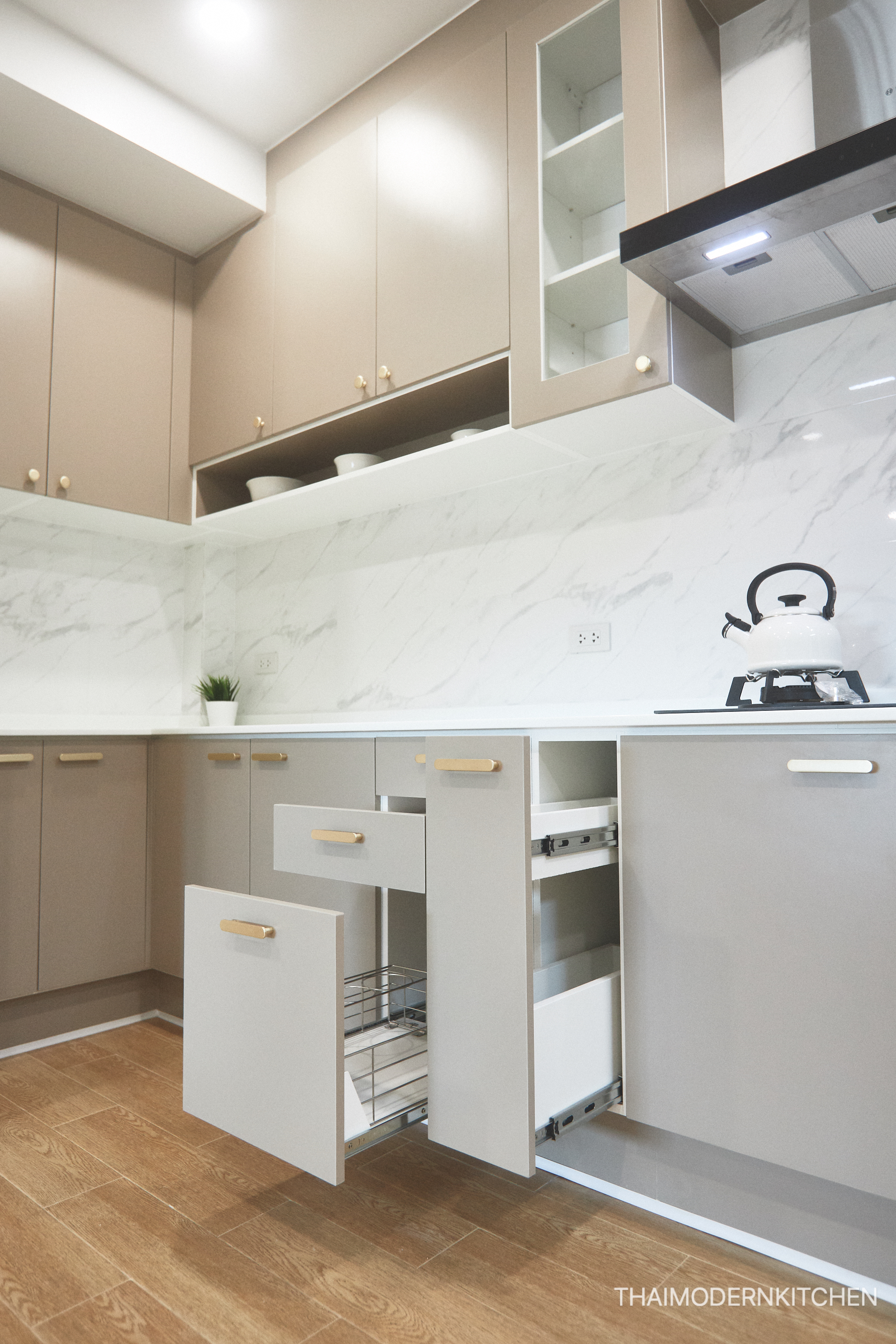 ครัวบิ้วอิน บ้านคุณพรพิมล 5.9 ตู้บน+ล่าง 2.4 ตู้ล่าง