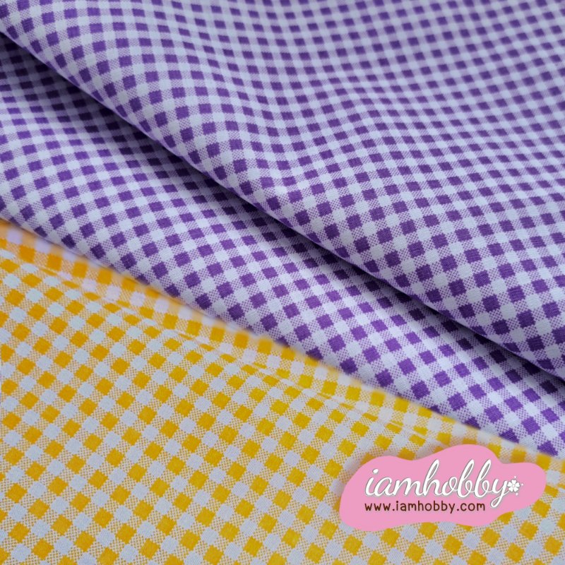 ผ้าลายตารางหมากรุกเล็ก สีม่วง และสีเหลือง ขนาด 30x30 cm. (แพ็คละ 2 ชิ้น)