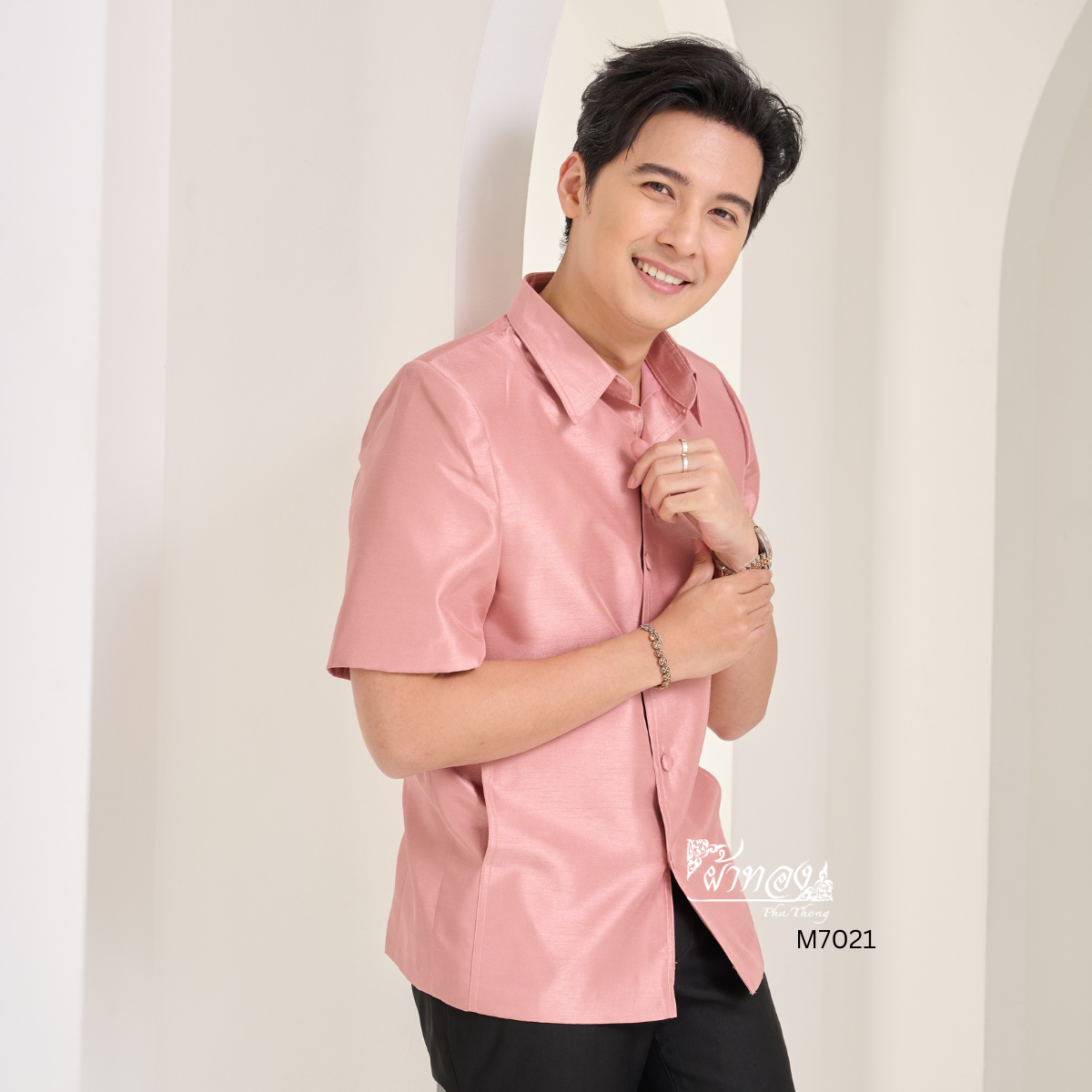 เสื้อผ้าไหมแพรทอง สีกะปิ ไซส์ L