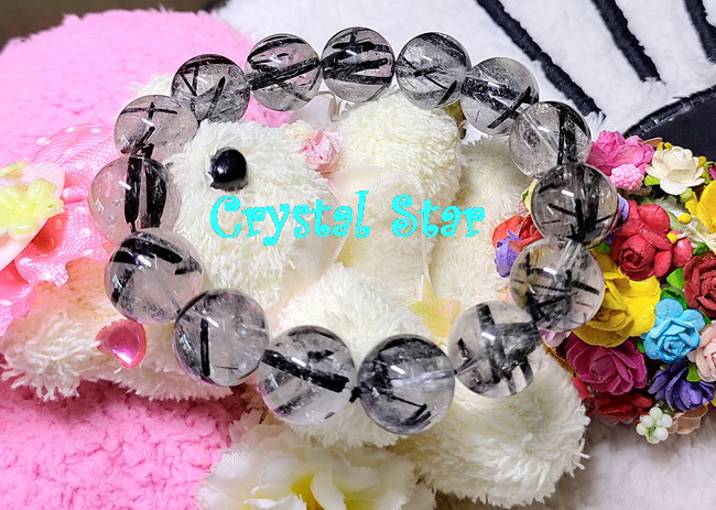 สร้อยข้อมือแก้วขนเหล็ก