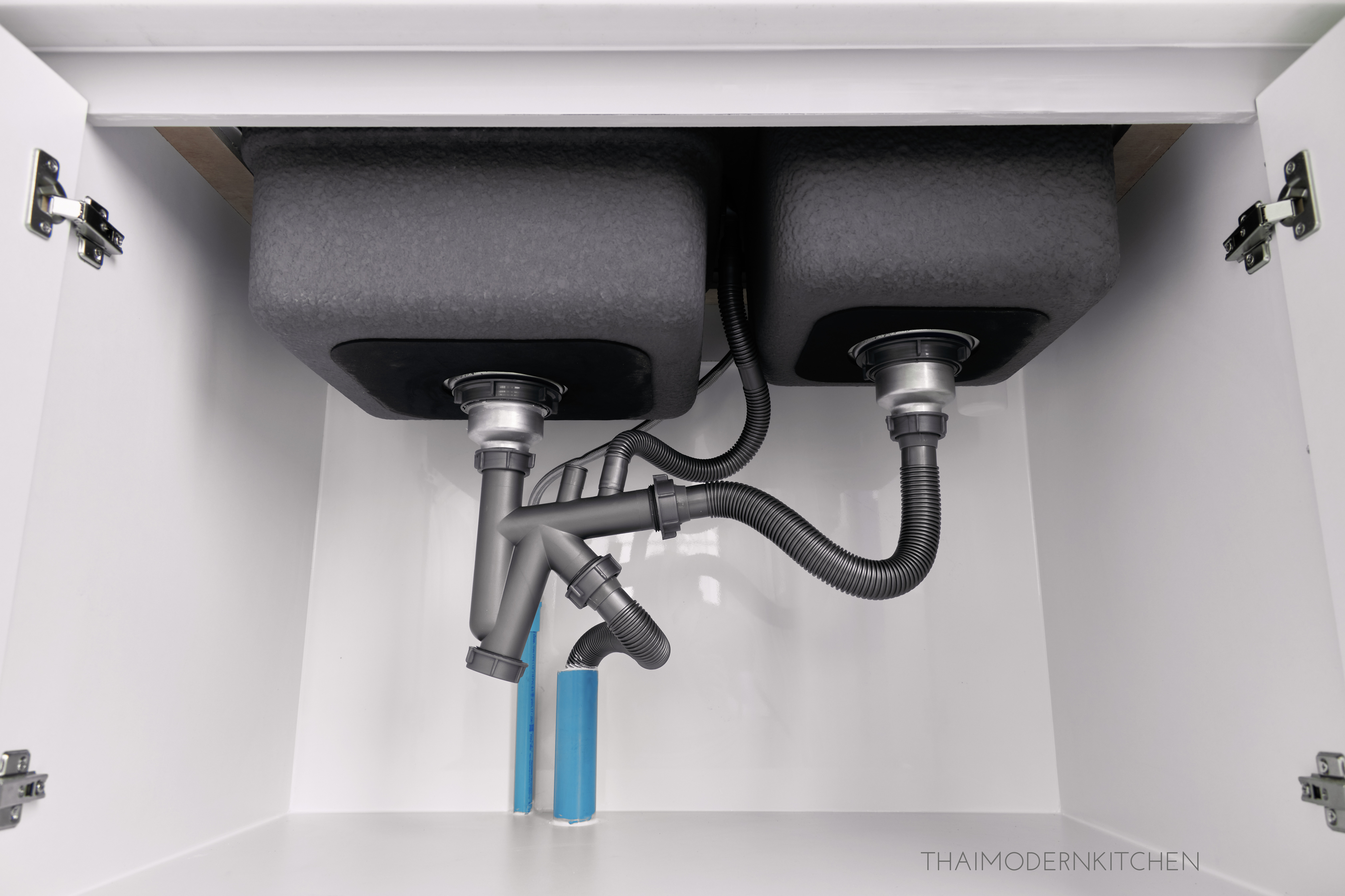 ครัวบิ้วอิน ขนาด 5.32 ตู้บน+ 4 ตู้ล่าง