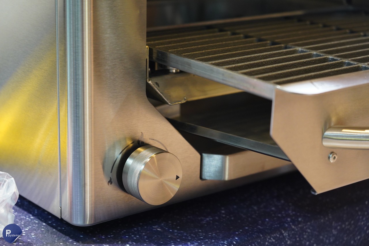 KOMPAC - SSKY-07 800°C Gas Steak Broiler Grill for Steak House l เตาย่างสเต็กอินฟาเรด 800องศาเซลซียส ขนาดกลาง ระบบแก๊ส สำหรับร้านอาหารและใช้งานเชิงพาณิชย์