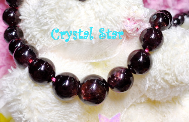 สร้อยคอโกเมน