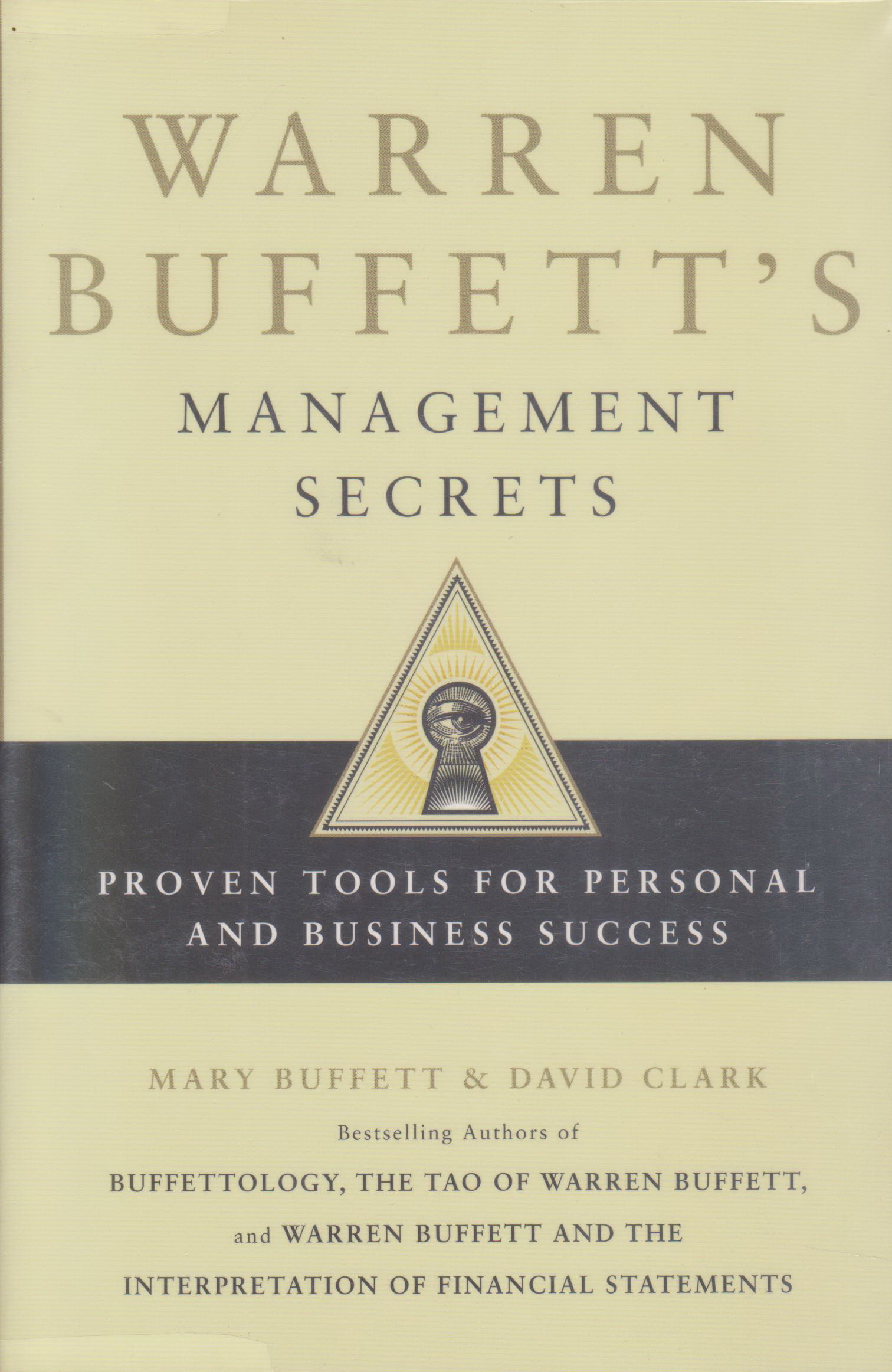 หนังสือภาษาอังกฤษ WARREN BUFFETT'S MANGEMENT SECRETS: PROVEN TOOLS FOR PRESONAL AND BUSINESS SUCCESS By BUFFETT & CLARK
