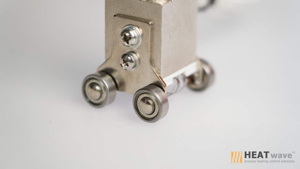 HEATwave Roller Surface Thermocouple - Light Contact With Guide Support Type l สายวัดอุณหภูมิสำหรับถังหมุน ชนิดสัมผัส