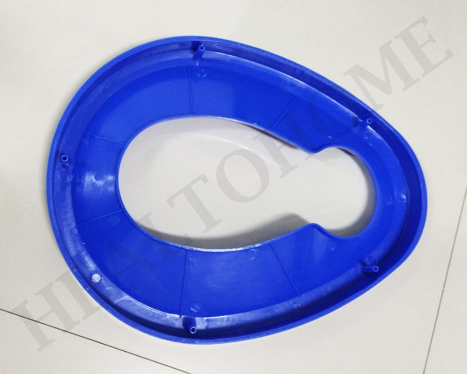 ฝารองนั่งพลาสติก สำหรับสามขานั่งถ่าย