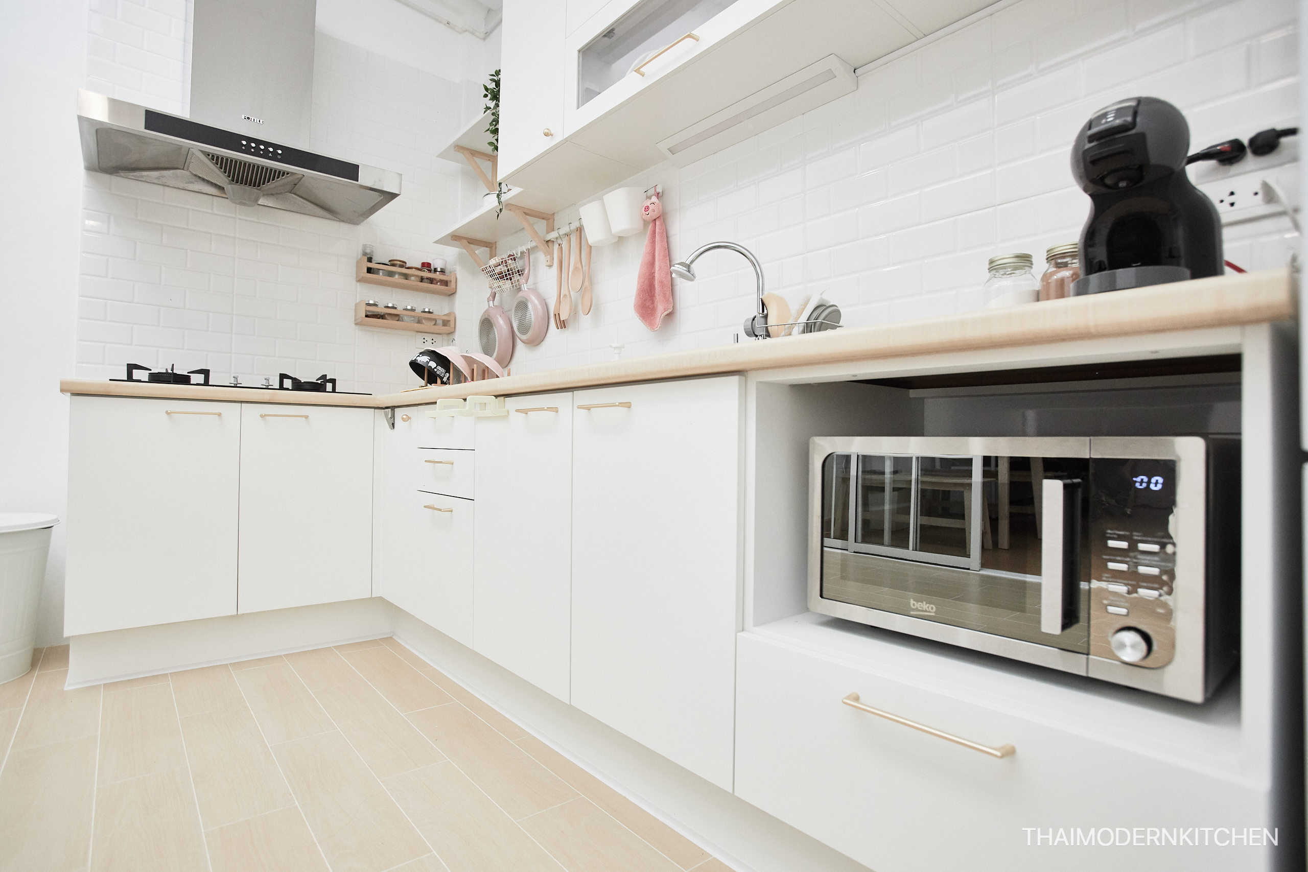 ครัวบิ้วอิน 2.8+1 ตู้บน+ล่าง