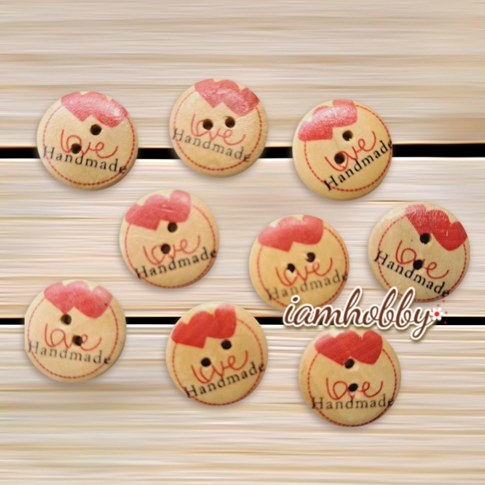 กระดุมไม้Handmade คละลาย (แพ็คละ 37 ชิ้น)