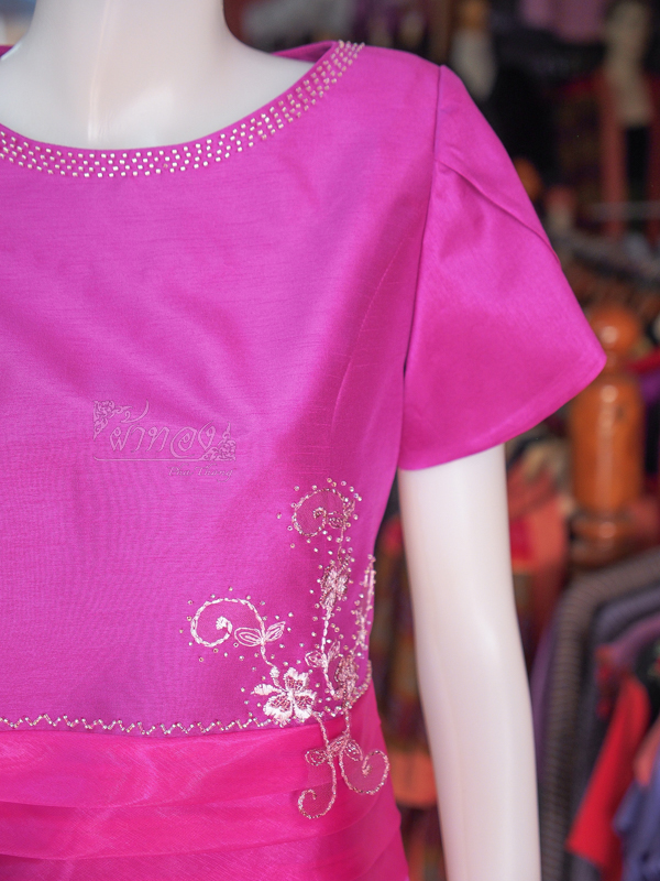 เดรสไหมแพรทอง สีบานเย็น ไซส์ L
