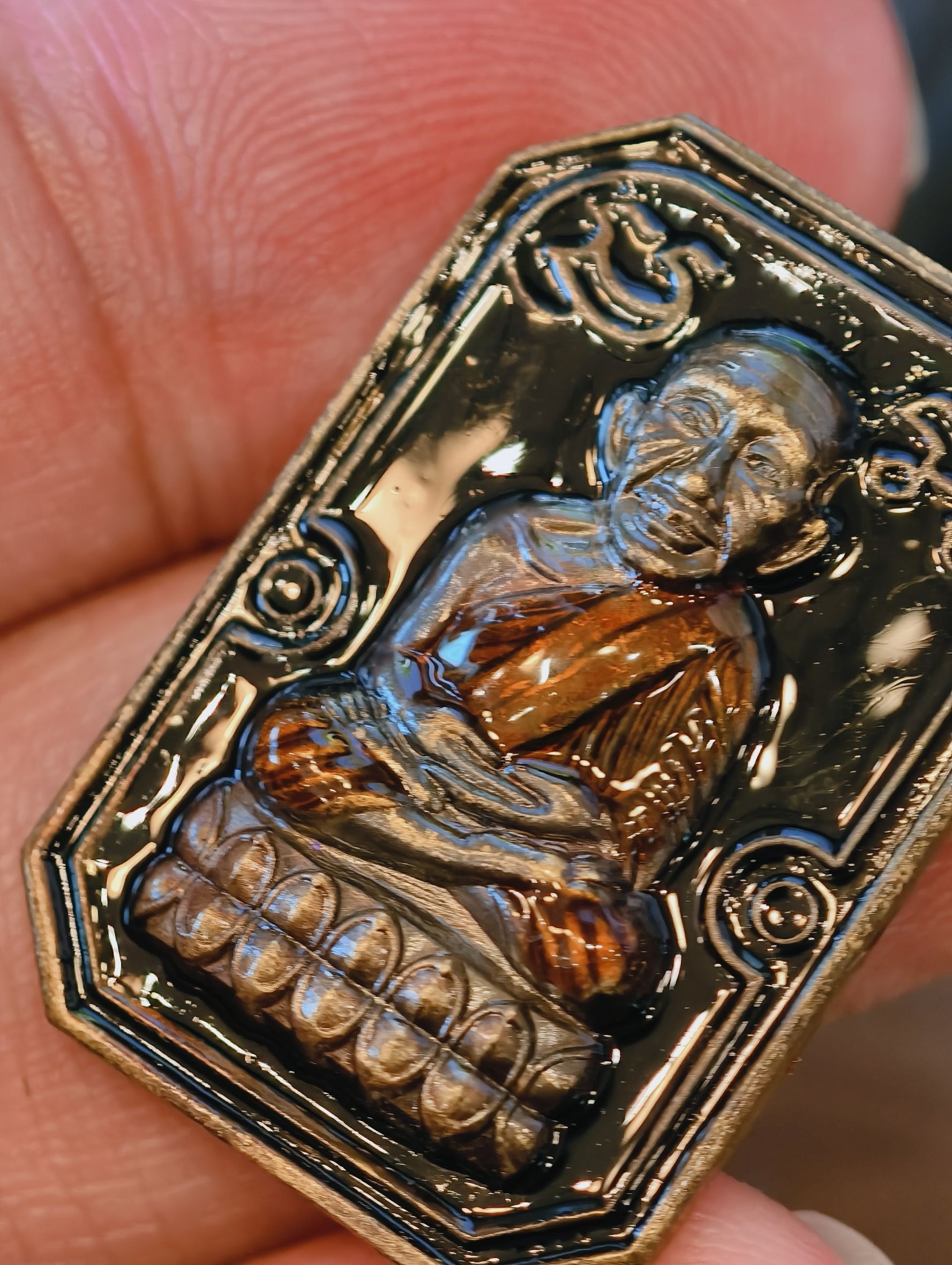 หลวงปู่มหาศิลา วัดพระธาตุหมื่นหิน หลวงปู่ทวด เหยียบน้ำทะเลจืด รุ่น เศรษฐี 168 KA 2812