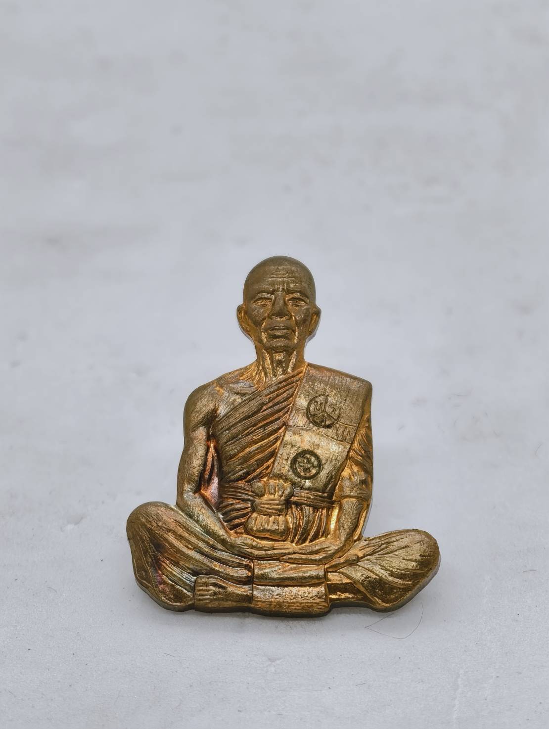 หลวงพ่อคูณ วัดบ้านไร่ ปั้มชิด เจริญพร เมตตามหามงคล 2558 กล่องเดิม (AC1761)
