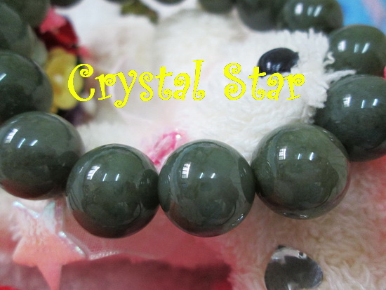 สร้อยข้อมือหยกพม่า