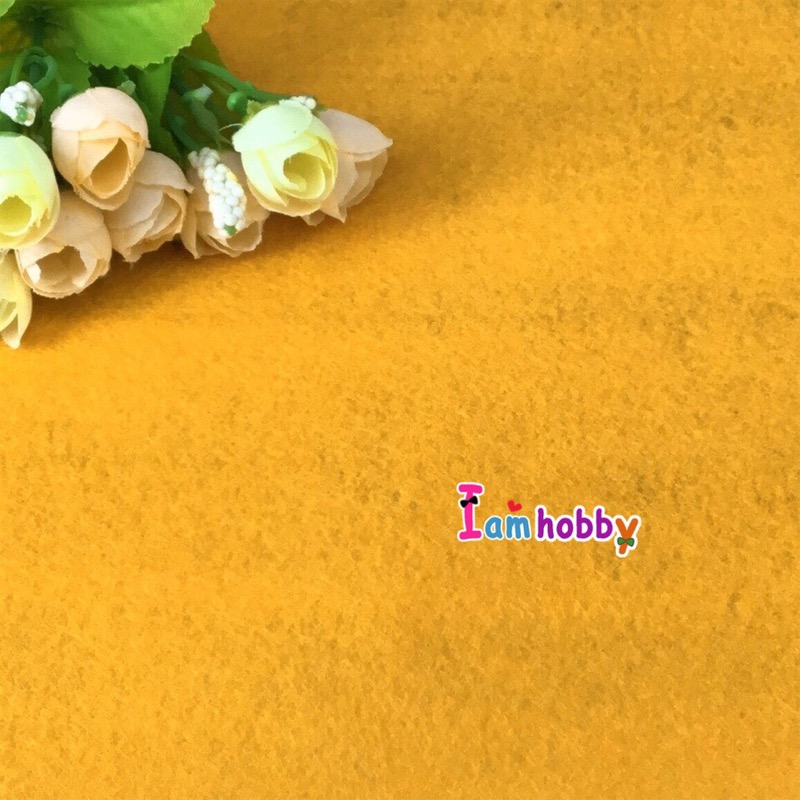 ผ้าสักหลาด สีพื้น สีเหลืองจำปา แบบแข็ง หนา 1 มิล