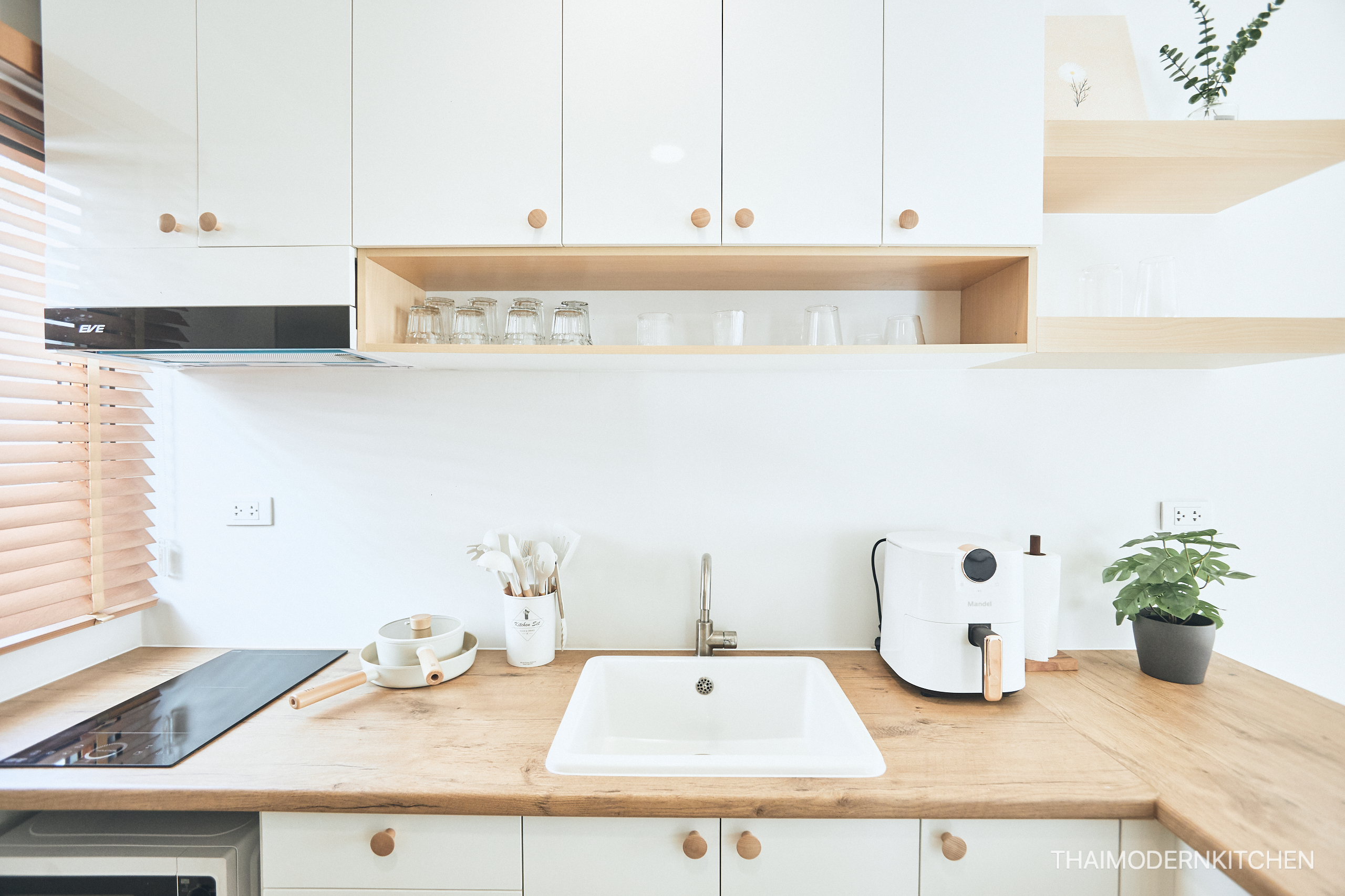 ครัวบิ้วอิน2 ตู้บน+ล่าง ชั้นสองชั้น counter 1.4