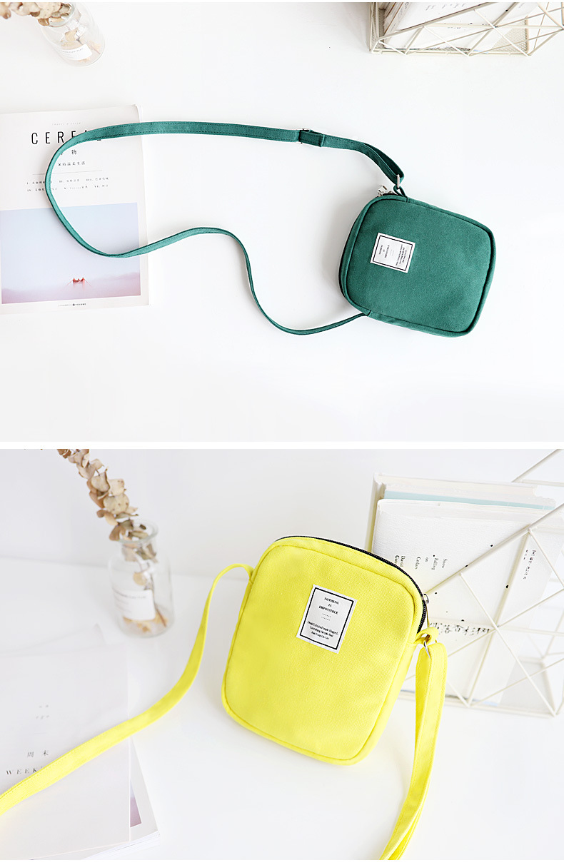 กระเป๋าผ้า Canvas สะพายข้างใบเล็กน่ารัก