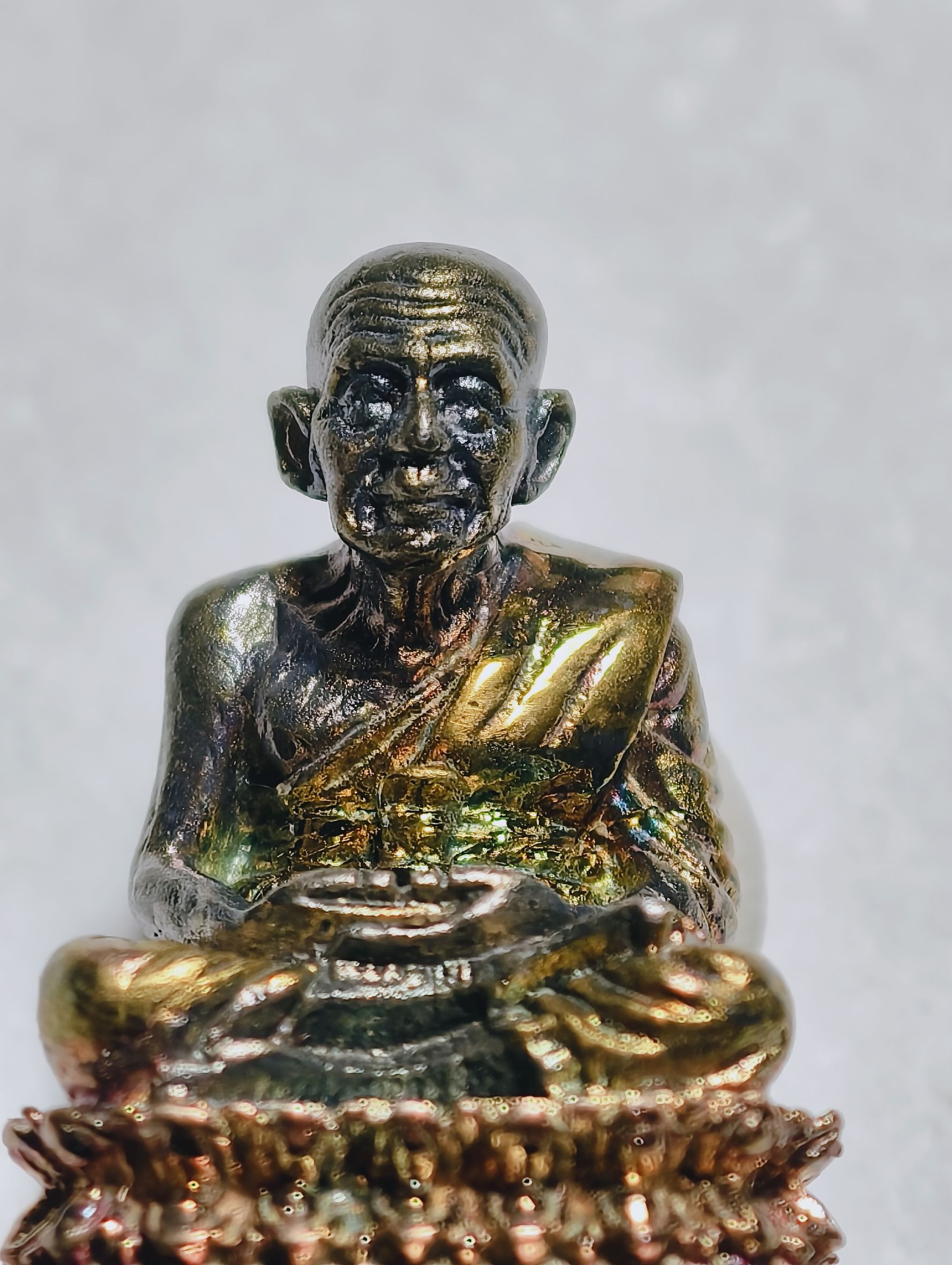 หลวงปู่ทวด วัดช้างให้ เนื้อเงินแท้ ขัดเงาพ่นทราย 3 กษัตริย์ AC2434