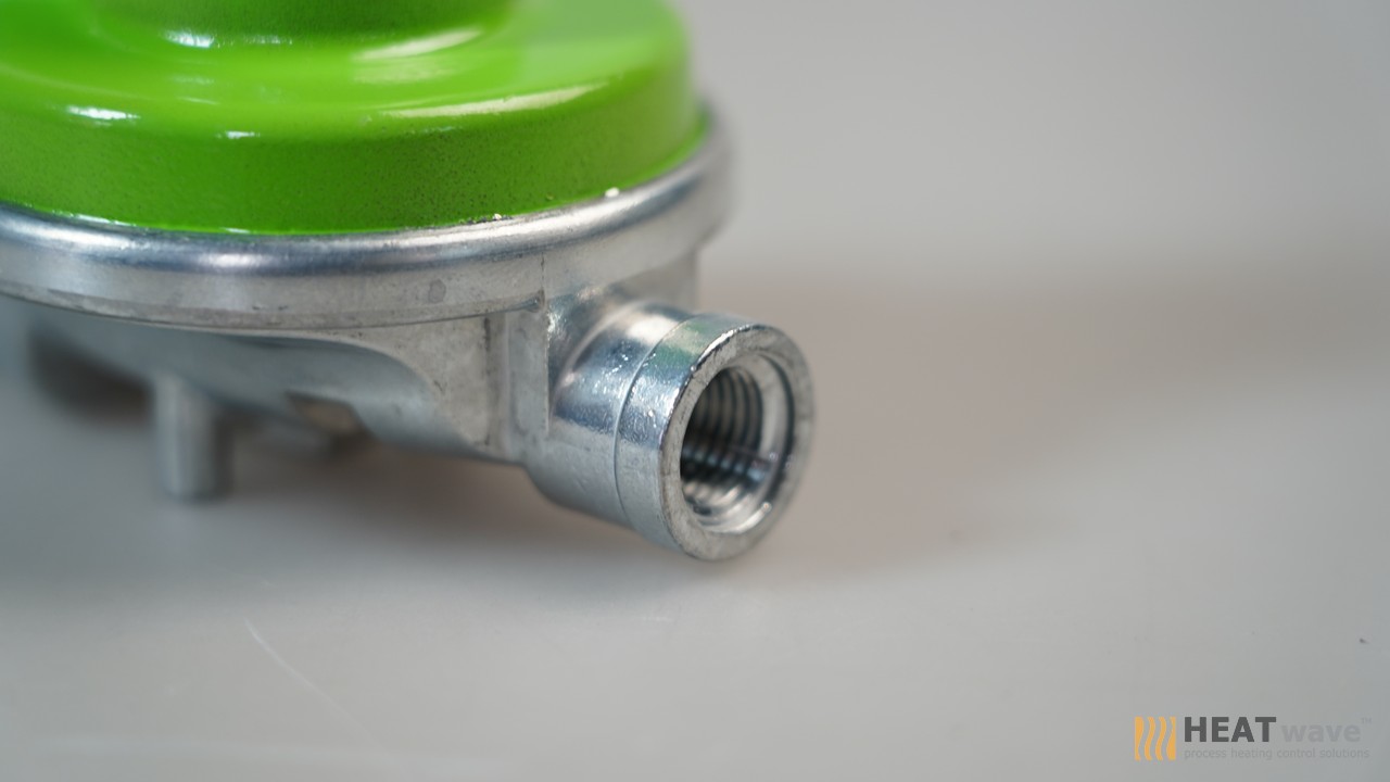 Low Pressure Regulator for LPG, Output 50-100mbar, Size 1/4" x 3/8" NPT