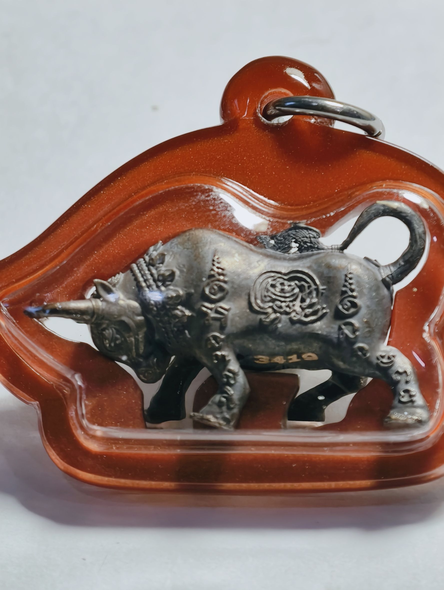 หลวงพ่อพัฒน์ วัดห้วยด้วน นครสวรรค์ วัวธนู พร้อมเลี่ยม (AC2971)