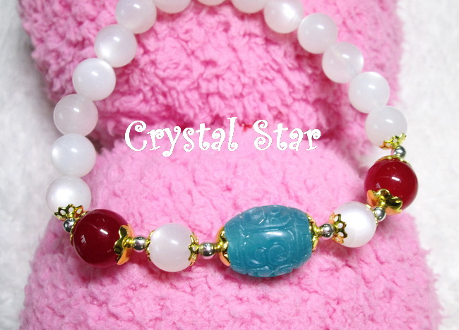 สร้อยข้อมือ Tianhe และมูนสโตน