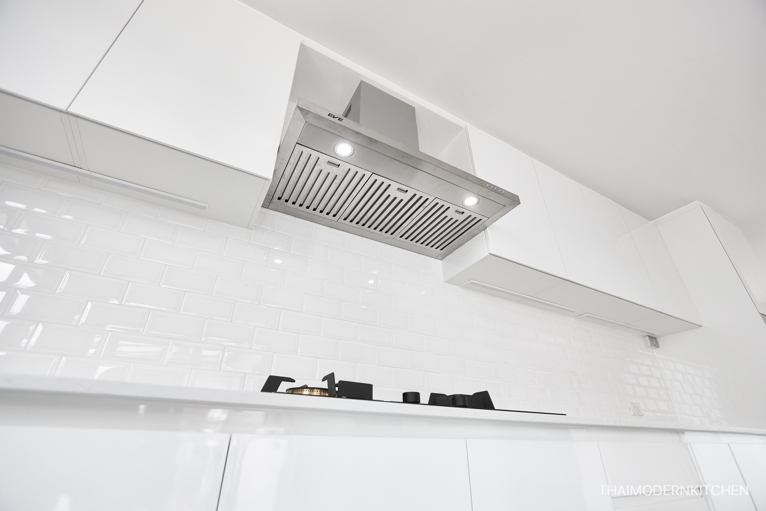 ครัวบิ้วอิน บ้านคุณ โสจิรัต 3+3.3 ตู้ล่าง 4.5 ตู้บน (เว้นติด hood) 1.8 island