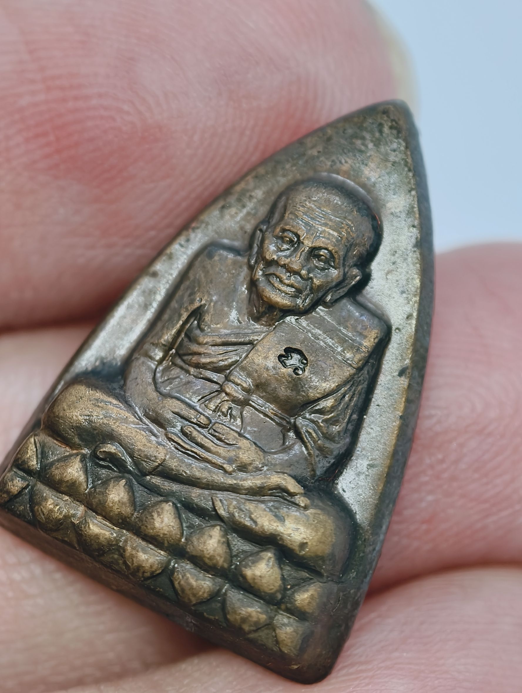 หลวงปู่ทวด วัดช้างให้ เพื่อสร้างโรงพยาบาลยะลา พ่อท่านฉิ้น วัดเมืองยะลา ปี 40 KA4231