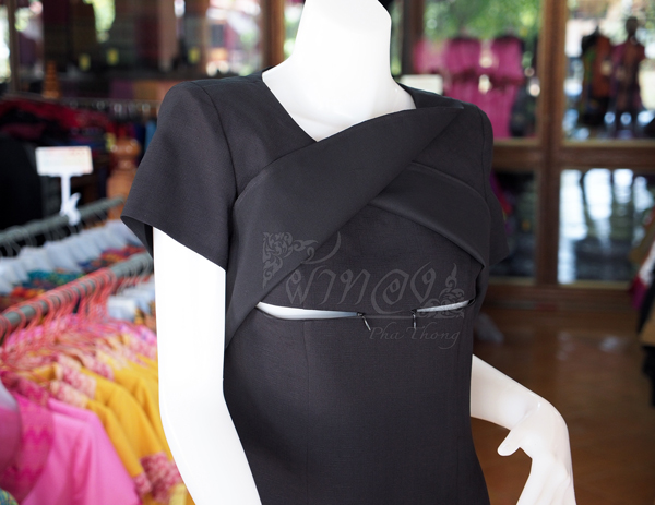 เดรสให้นมผ้าฝ้ายผสม สีดำ